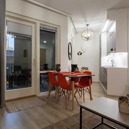 Luxurious Suites, Koivu Apartment