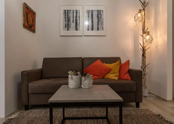 Luxurious Suites, Koivu روفانييمي